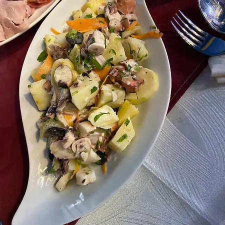 Restorant Pizzeri Matteo Hotell *